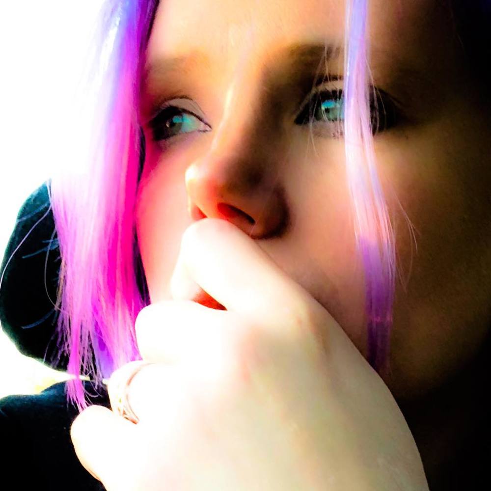 Meet your Posher, Anjel